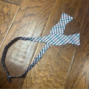 Broletto Classic‎ Checkered silk Bow Tie